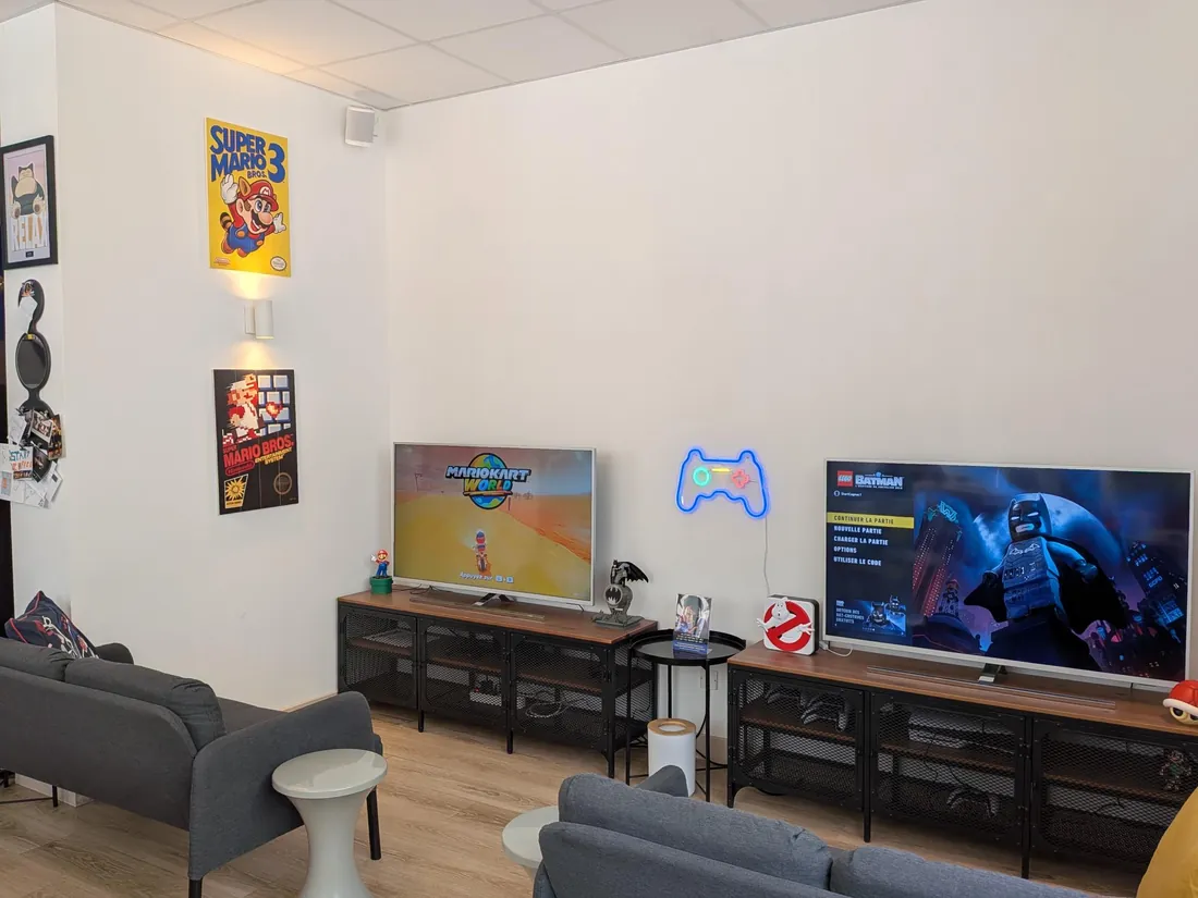 Deux écrans de jeu côte à côte